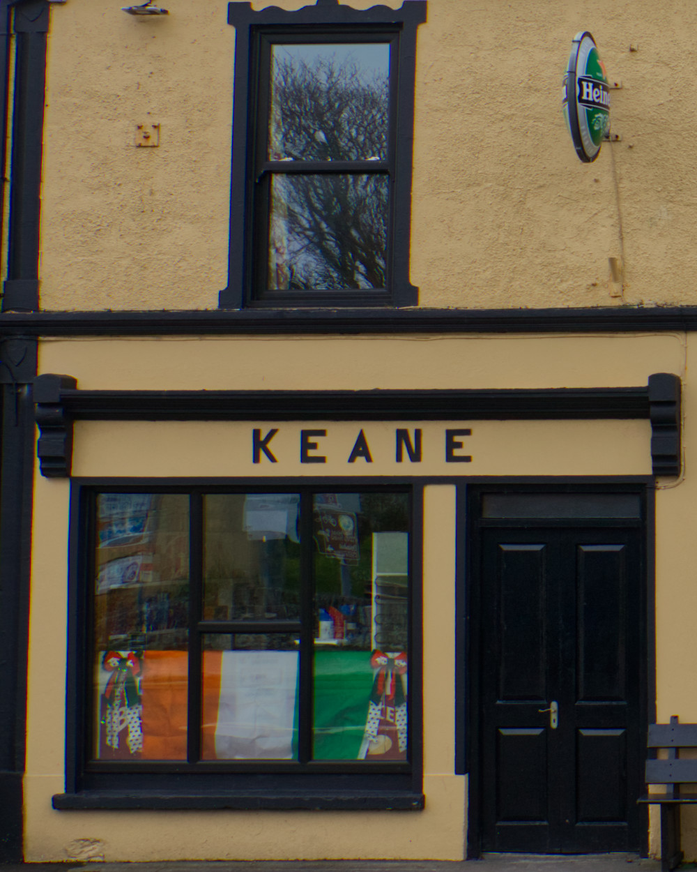 Entrance
        to Keane's